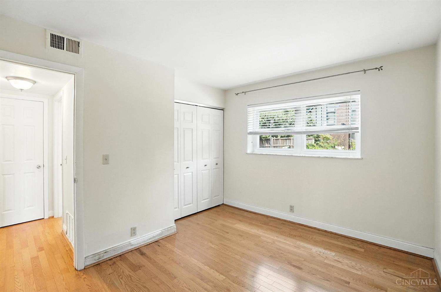 2270 Madison Road, Unit 1B Cincinnati, OH 45208 - Photo 32 of 53