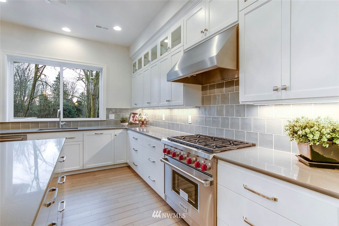 16933 Southeast 140th Street Renton, WA 98059 - Photo 9 of 25