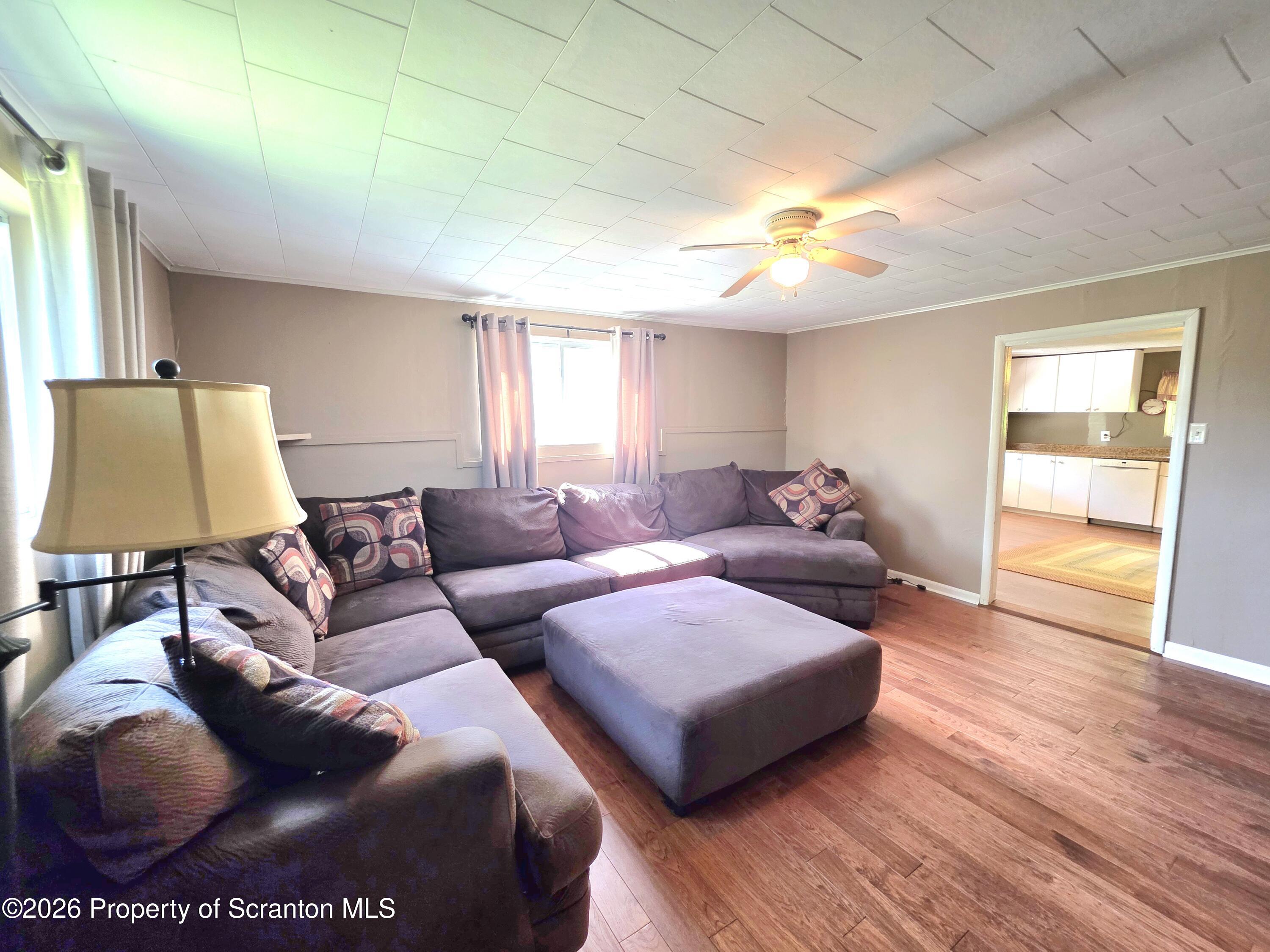 1333 Blue Berry Road Falls, PA 18615 - Photo 10 of 50 Living Room