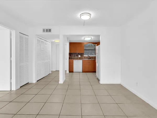 $99,000 | 6650 Royal Palm Boulevard, Unit 206C, Pompano Beach, FL 33063