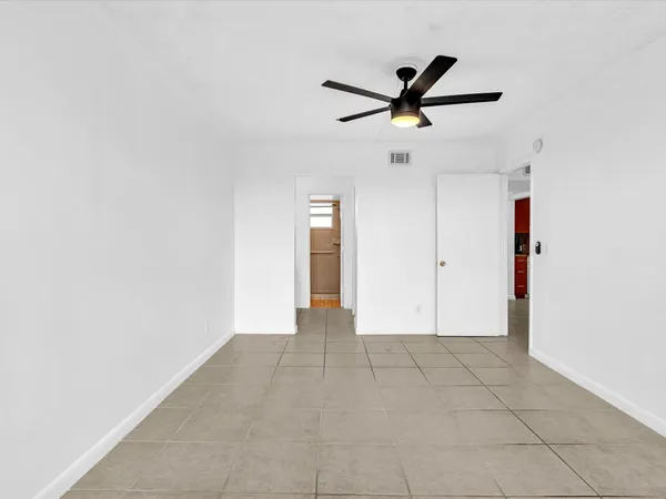 $99,000 | 6650 Royal Palm Boulevard, Unit 206C, Pompano Beach, FL 33063
