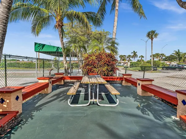 $99,000 | 6650 Royal Palm Boulevard, Unit 206C, Pompano Beach, FL 33063