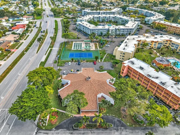$99,000 | 6650 Royal Palm Boulevard, Unit 206C, Pompano Beach, FL 33063