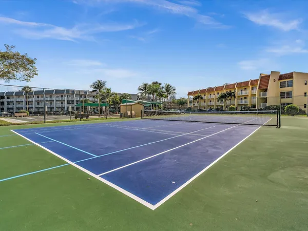 $99,000 | 6650 Royal Palm Boulevard, Unit 206C, Pompano Beach, FL 33063