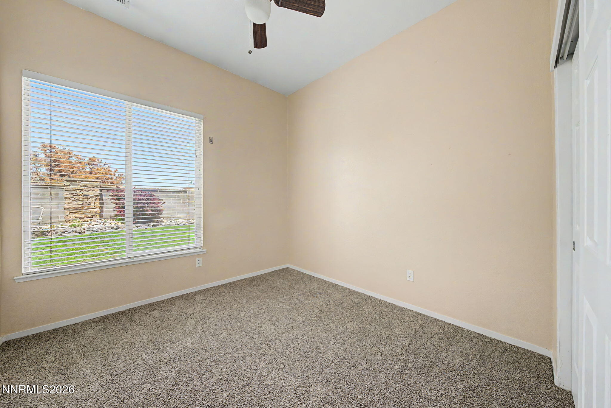 9395 Oakley Court Reno, NV 89521 - Photo 24 of 35 25-DSC02315-Edit
