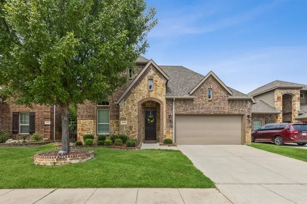 $489,900 | 10420 Old Eagle River Lane, McKinney, TX 75072