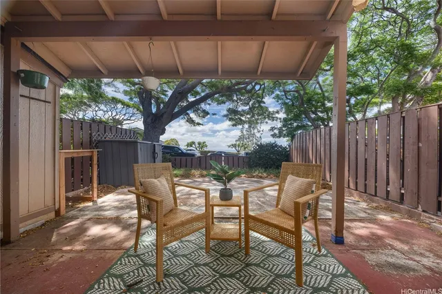 $550,000 | 92-1014 Makakilo Drive, Unit 38, Kapolei, HI 96707