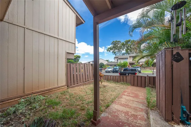 $550,000 | 92-1014 Makakilo Drive, Unit 38, Kapolei, HI 96707