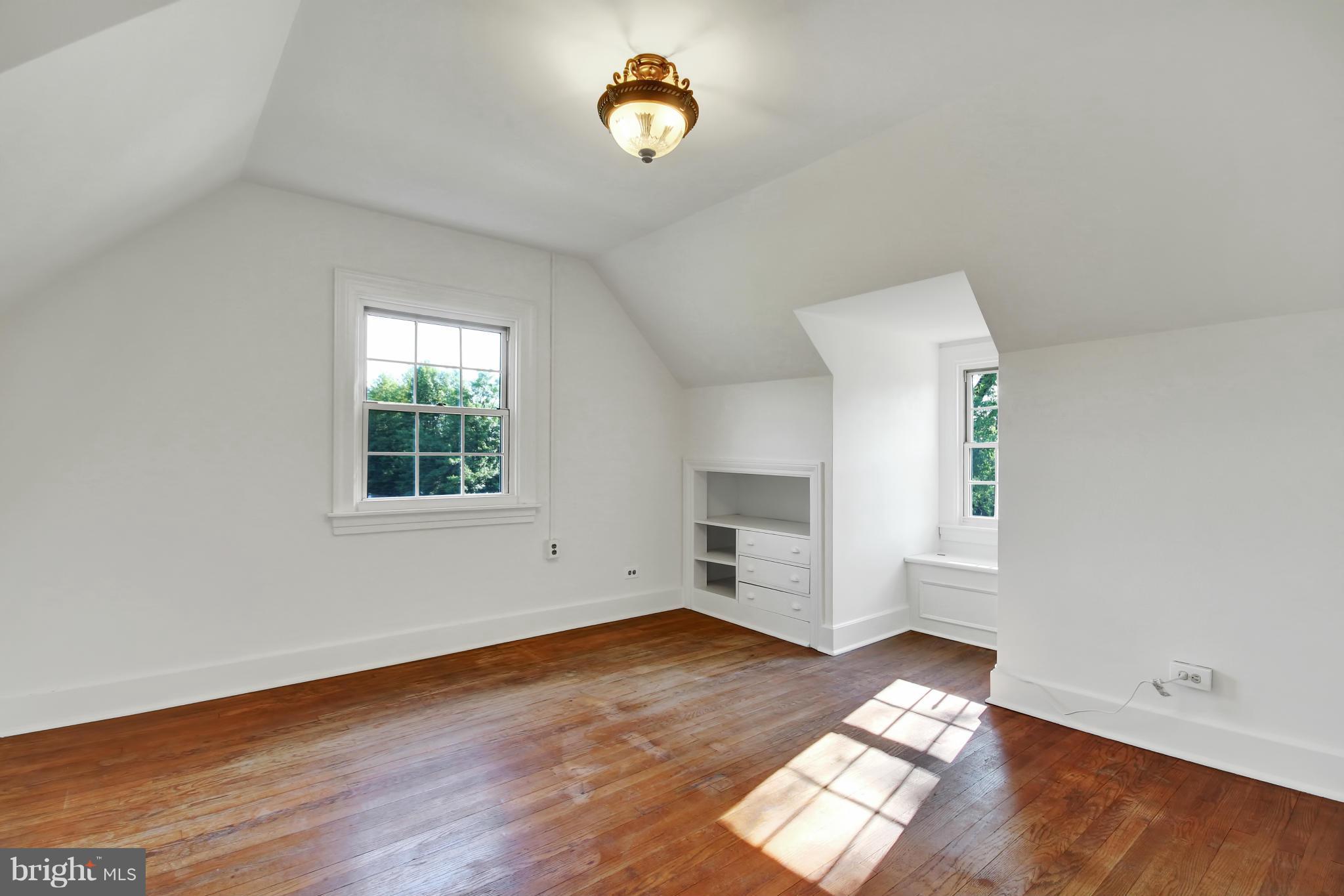 2657 Solomons Island Road Edgewater, MD 21037 - Photo 13 of 30 Bedroom