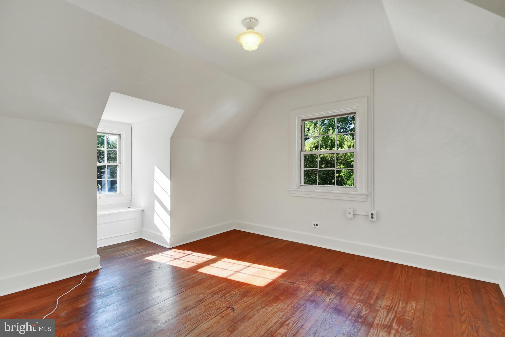 2657 Solomons Island Road Edgewater, MD 21037 - Photo 15 of 30 Bedroom