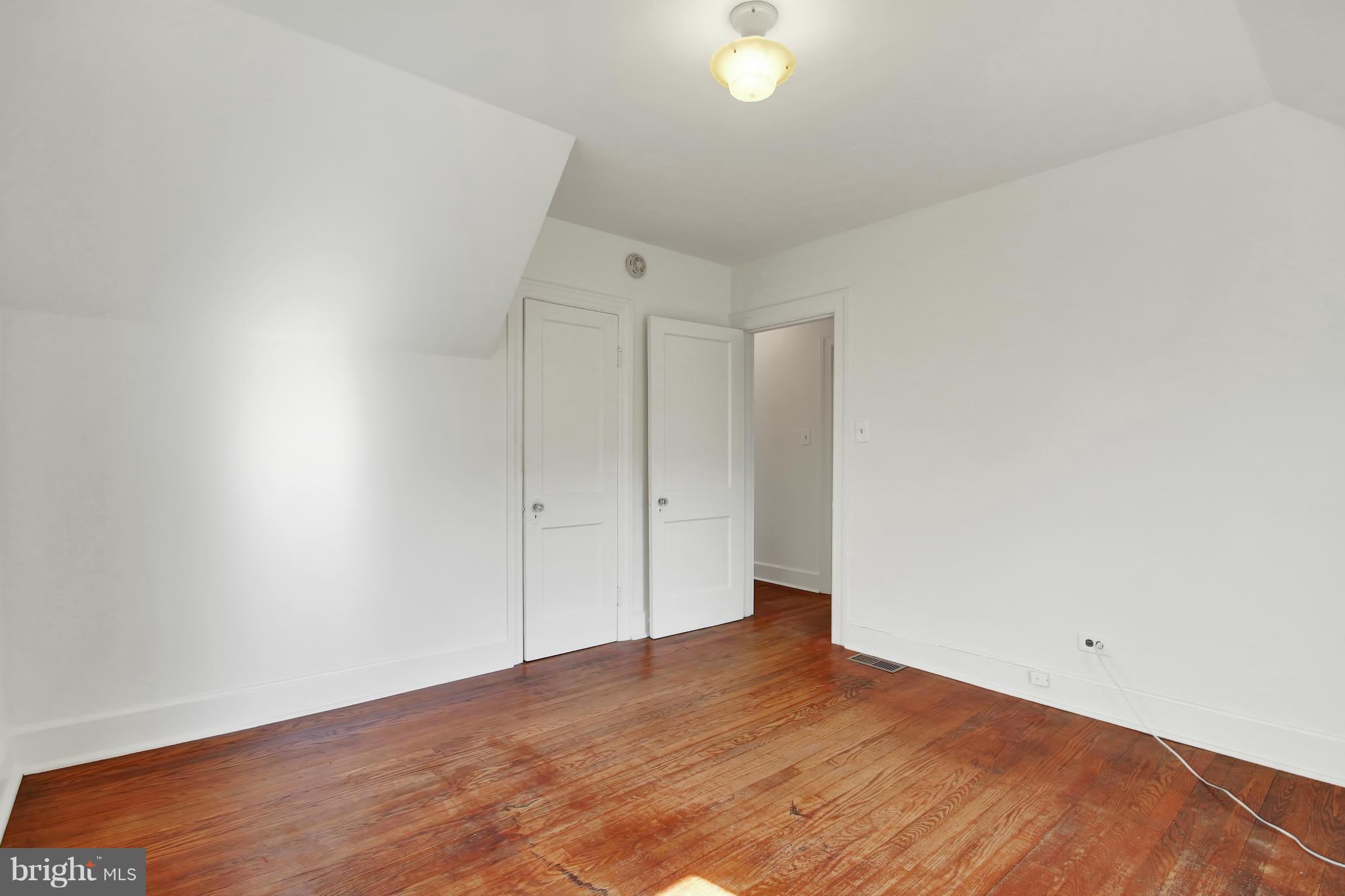 2657 Solomons Island Road Edgewater, MD 21037 - Photo 16 of 30 Bedroom