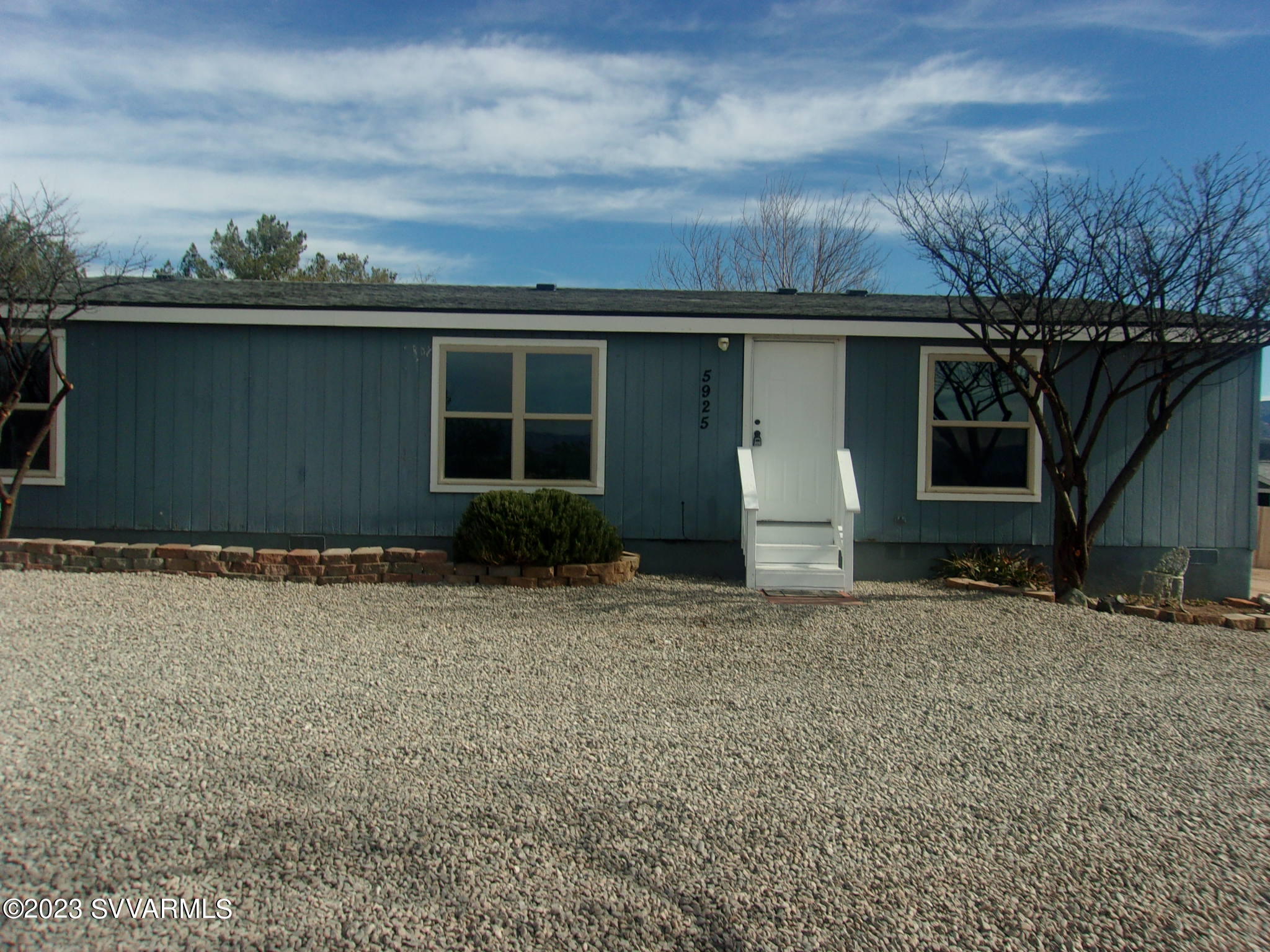 5925 Point Of View Trail Rimrock, AZ 86335 - Photo 25 of 35 front view of a house with a yard