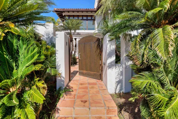 $7,350,000 | 2320 Camino Del Collado, La Jolla, CA 92037