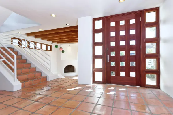 $7,350,000 | 2320 Camino Del Collado, La Jolla, CA 92037
