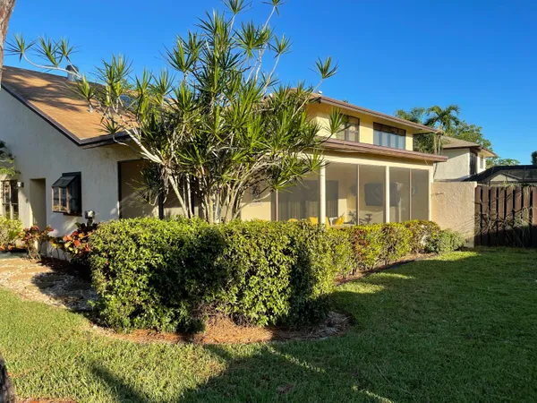 $4,850 | 354 Southwest 28th Avenue, Delray Beach, FL 33445
