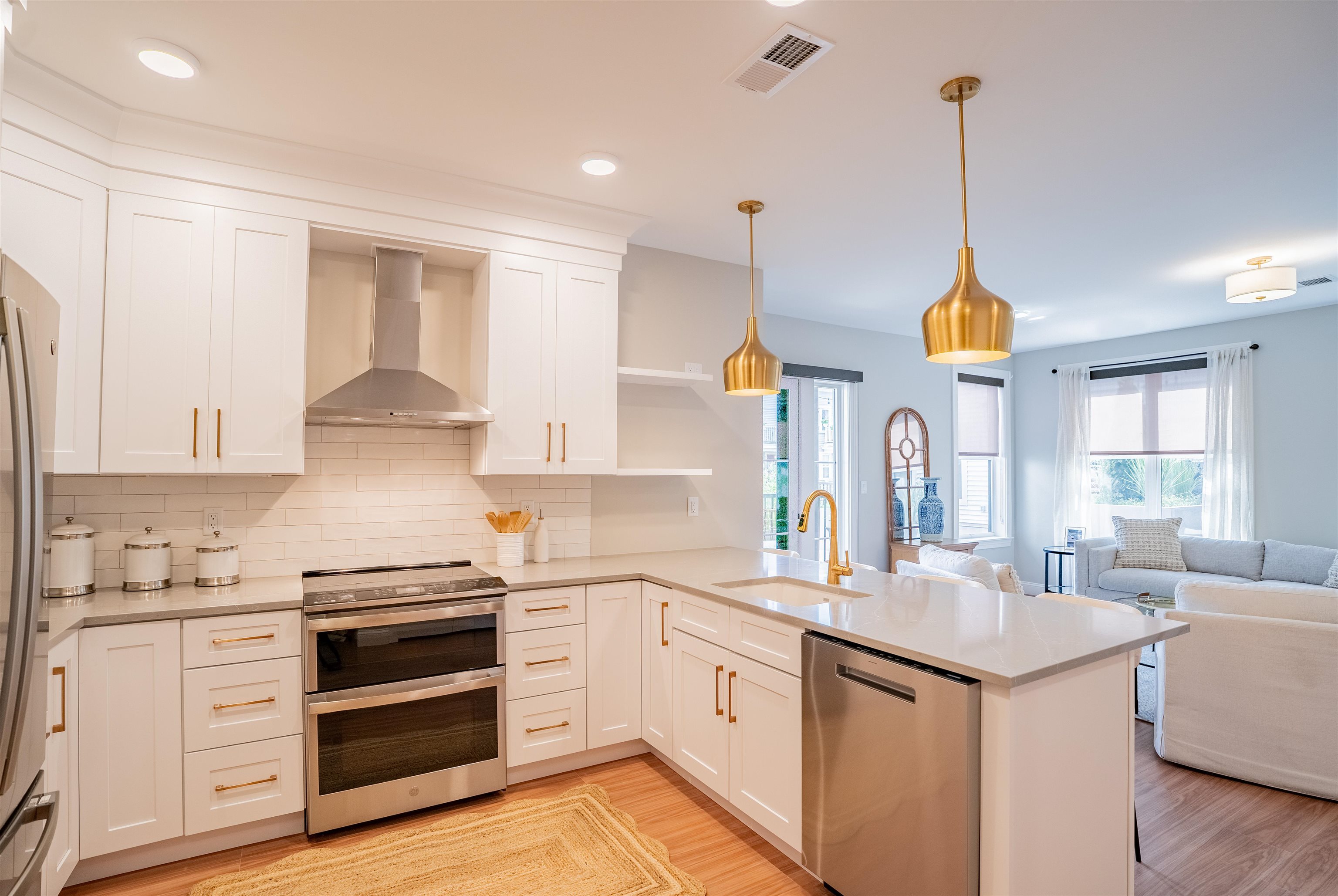 99 Foundry Place, Unit 109 Portsmouth, NH 03801 - Photo 4 of 27