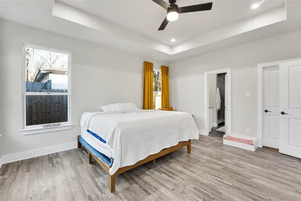 $2,400 | 4621 Collins Avenue, Dallas, TX 75210