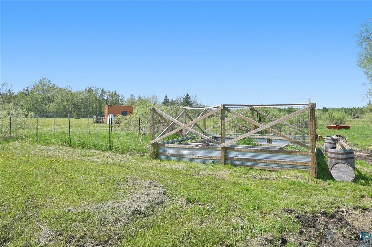 6411 Preston Road Superior, WI 54880 - Photo 27 of 34
