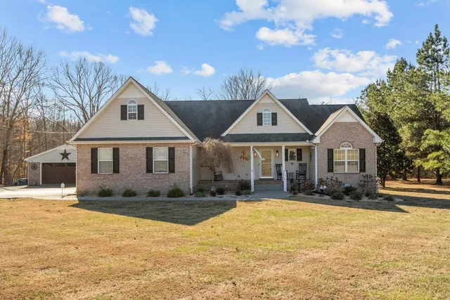 $644,900 | 111 Contrary Road, Burns, TN 37029