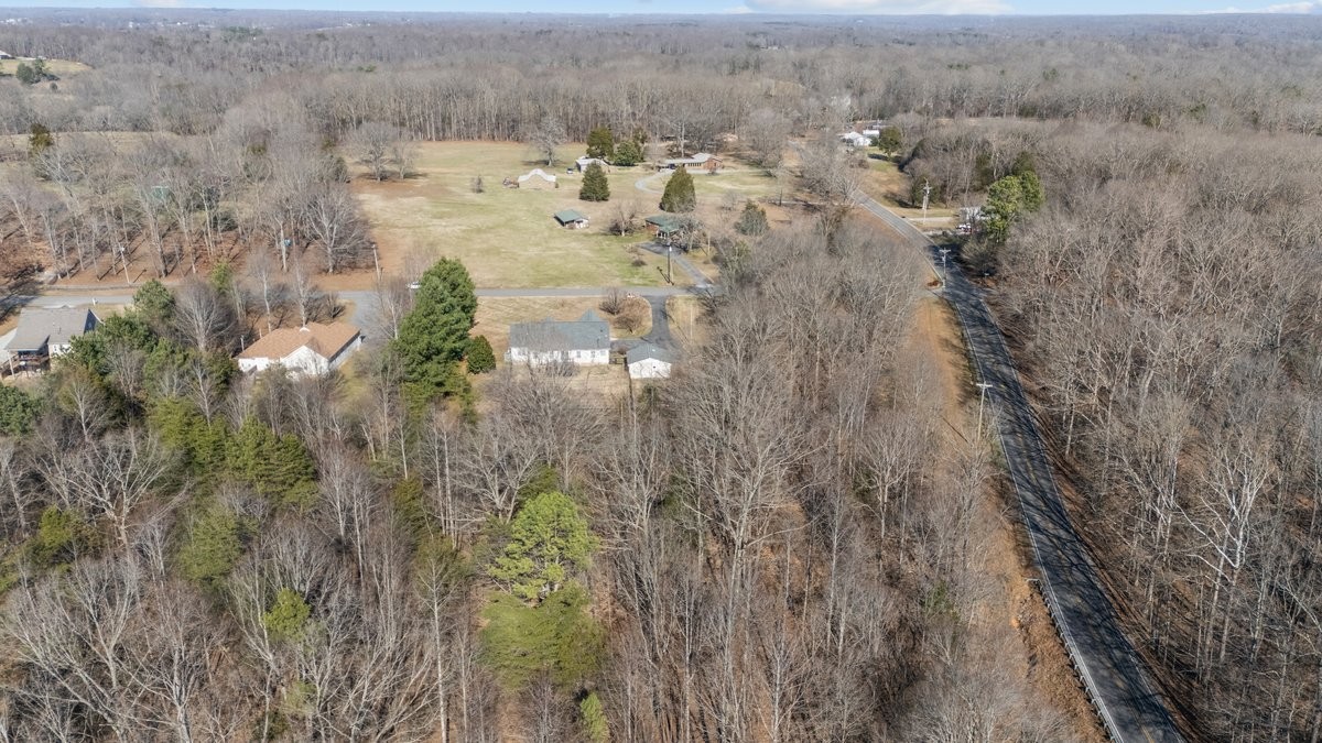 111 Contrary Road Burns, TN 37029 - Photo 61 of 70