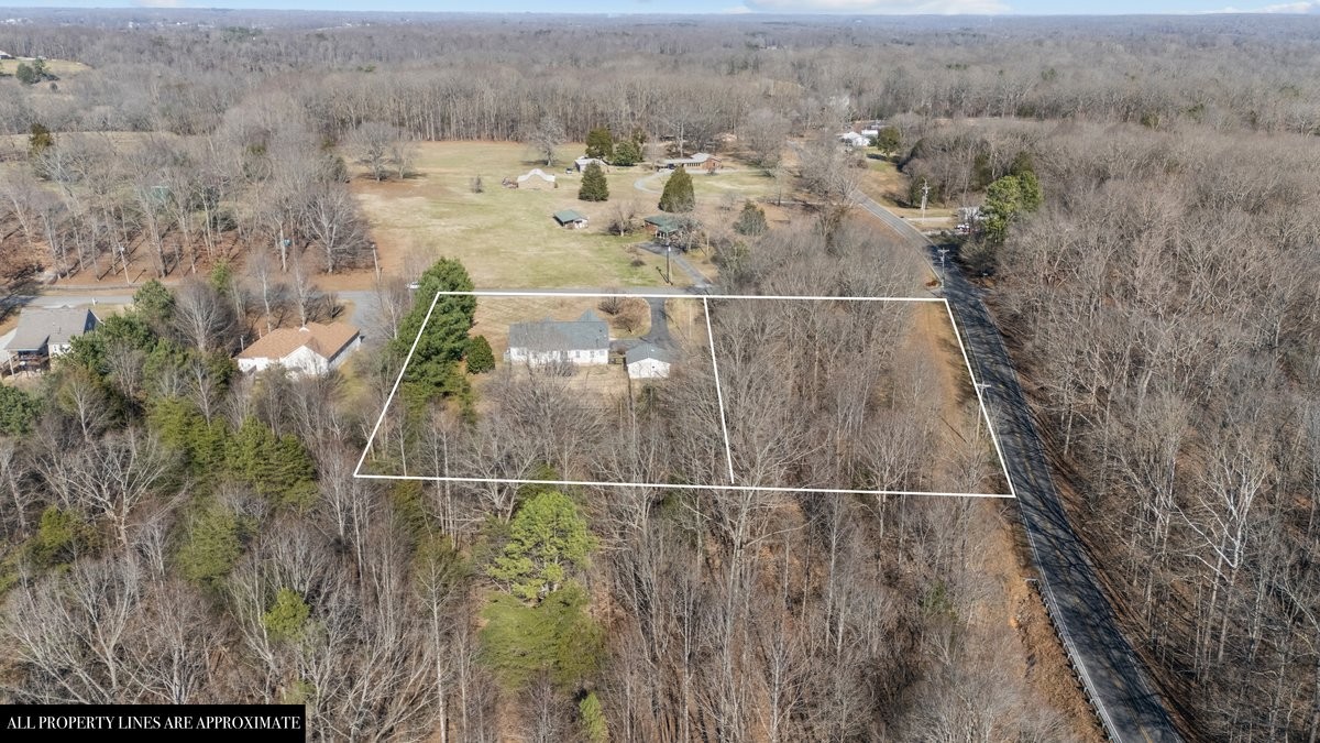 111 Contrary Road Burns, TN 37029 - Photo 63 of 70