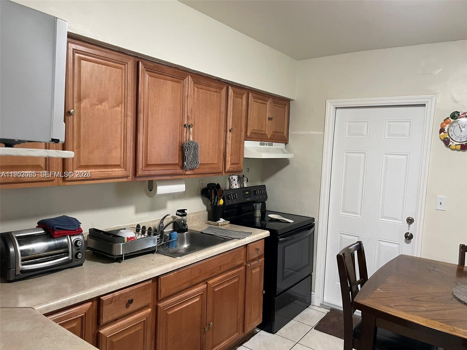 1790 Northwest 19th Street Miami, FL 33125 - Photo 10 of 19