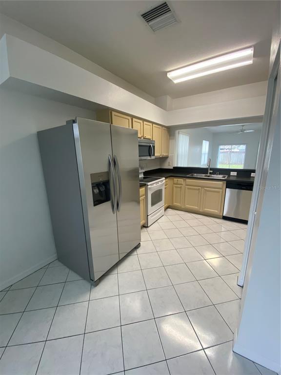 1626 Prowmore Drive Brandon, FL 33511 - Photo 5 of 23