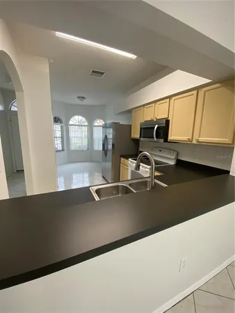 $2,100 | 1626 Prowmore Drive, Brandon, FL 33511