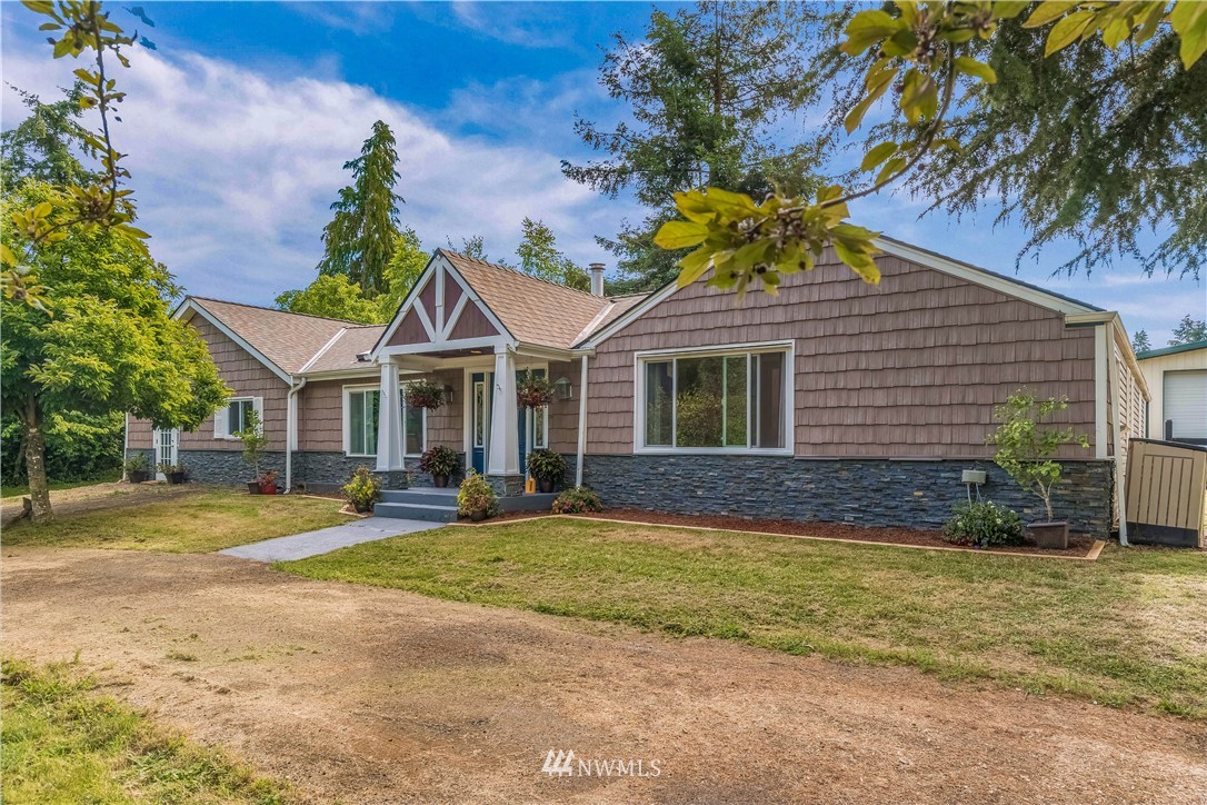 18231 Beall Road Southwest Vashon, WA 98070 - Photo 3 of 39
