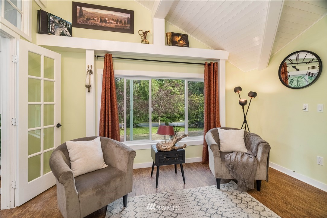 18231 Beall Road Southwest Vashon, WA 98070 - Photo 22 of 39