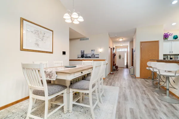 $285,000 | 1453 Boulder Creek Way, Unit 2, Rockford, IL 61108
