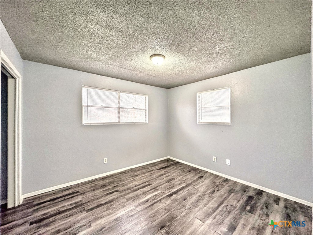 712 Martindale Road San Marcos, TX 78666 - Photo 11 of 17