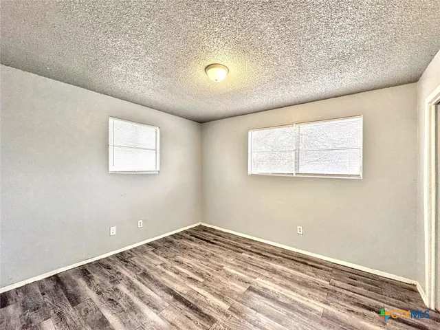 $889 | 712 Martindale Road, San Marcos, TX 78666