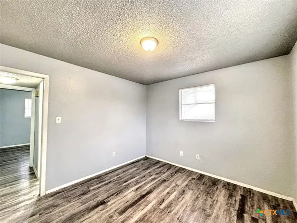 $799 | 712 Martindale Road, San Marcos, TX 78666