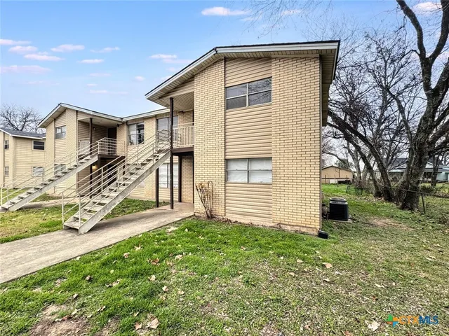 $889 | 712 Martindale Road, San Marcos, TX 78666