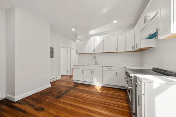 $3,600 | 53 Woodford Street, Unit 1, Boston, MA 02125