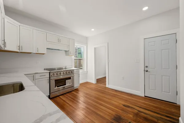 $3,600 | 53 Woodford Street, Unit 1, Boston, MA 02125