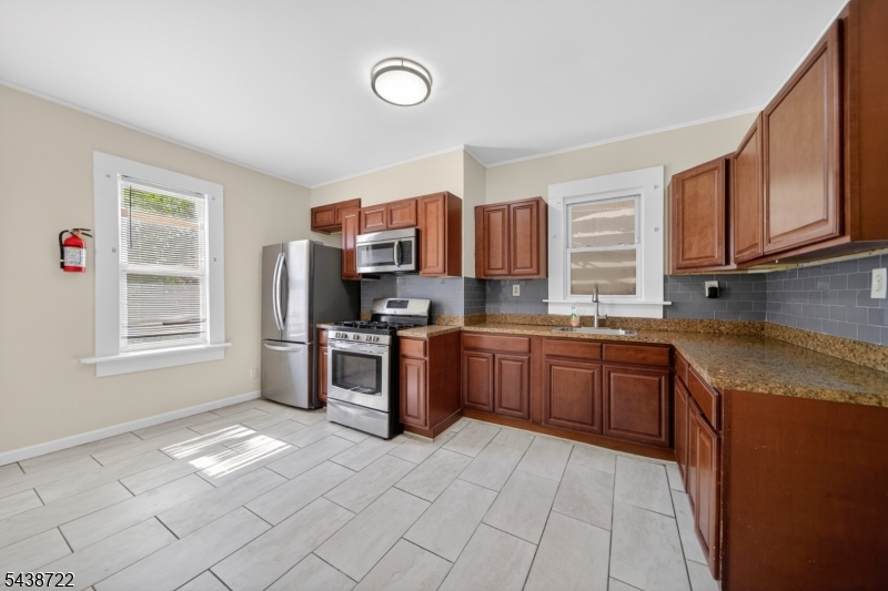 58 South 13th Street, Unit 1 Newark, NJ 07107 - Photo 10 of 16