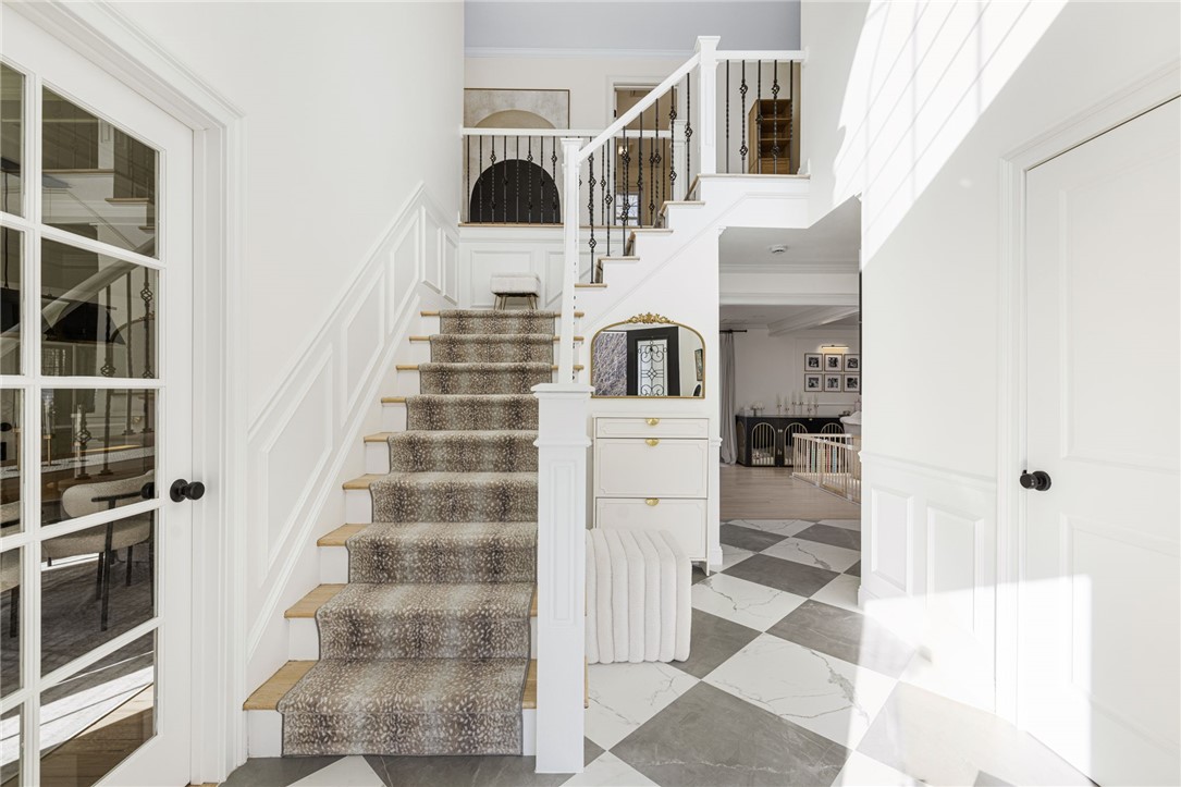 14 Sables Way Lincoln, RI 02865 - Photo 3 of 45