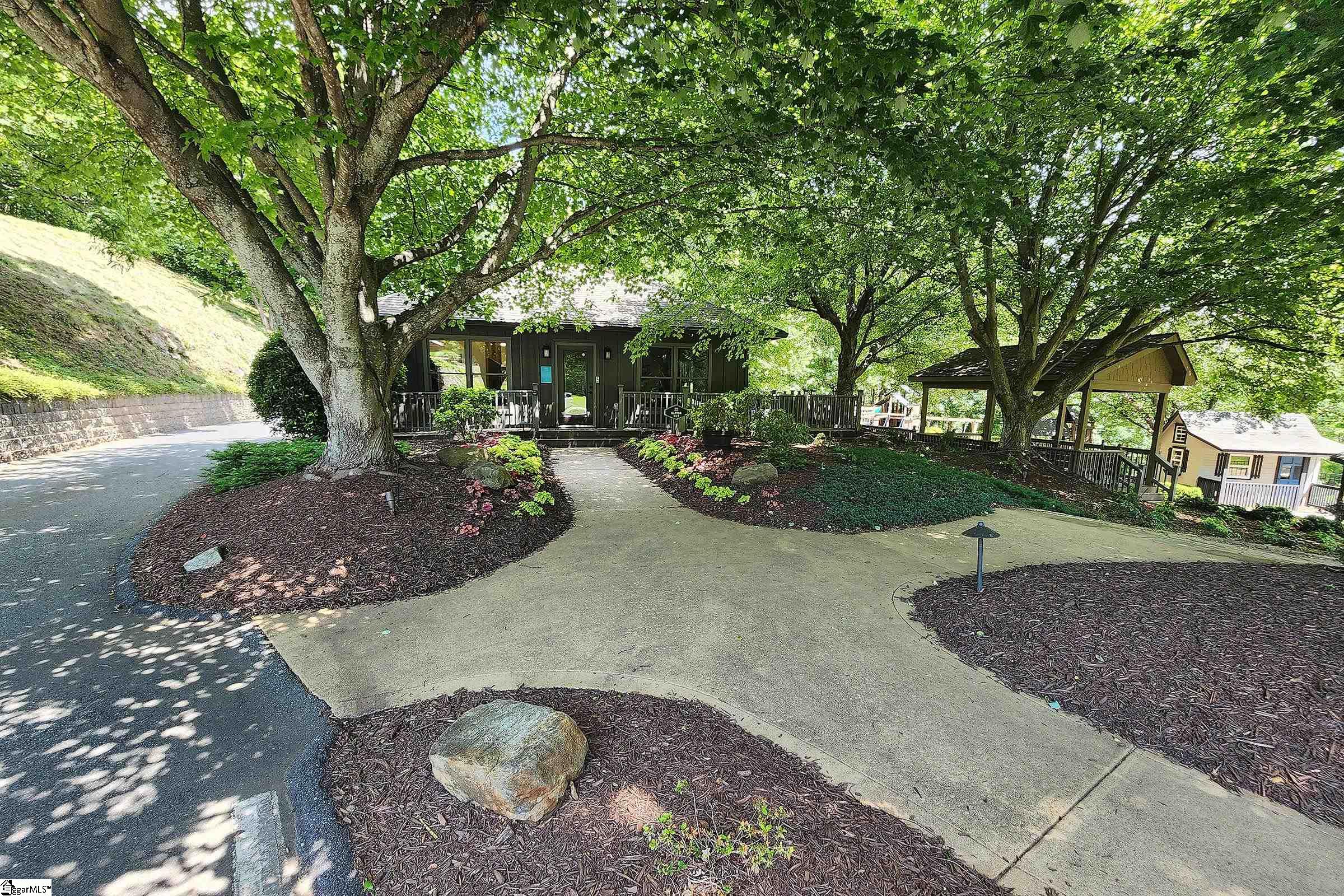 39 Raptor Way Landrum, SC 29356 - Photo 20 of 47