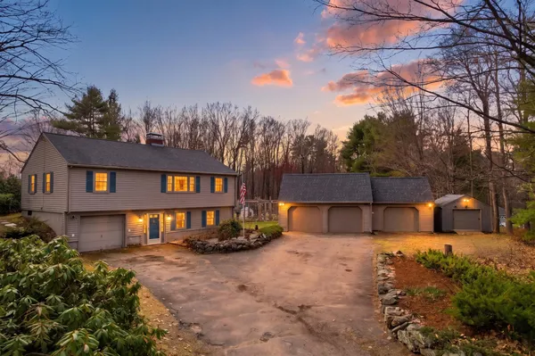 $597,900 | 68 White Rock Hill Road, Bow, NH 03304