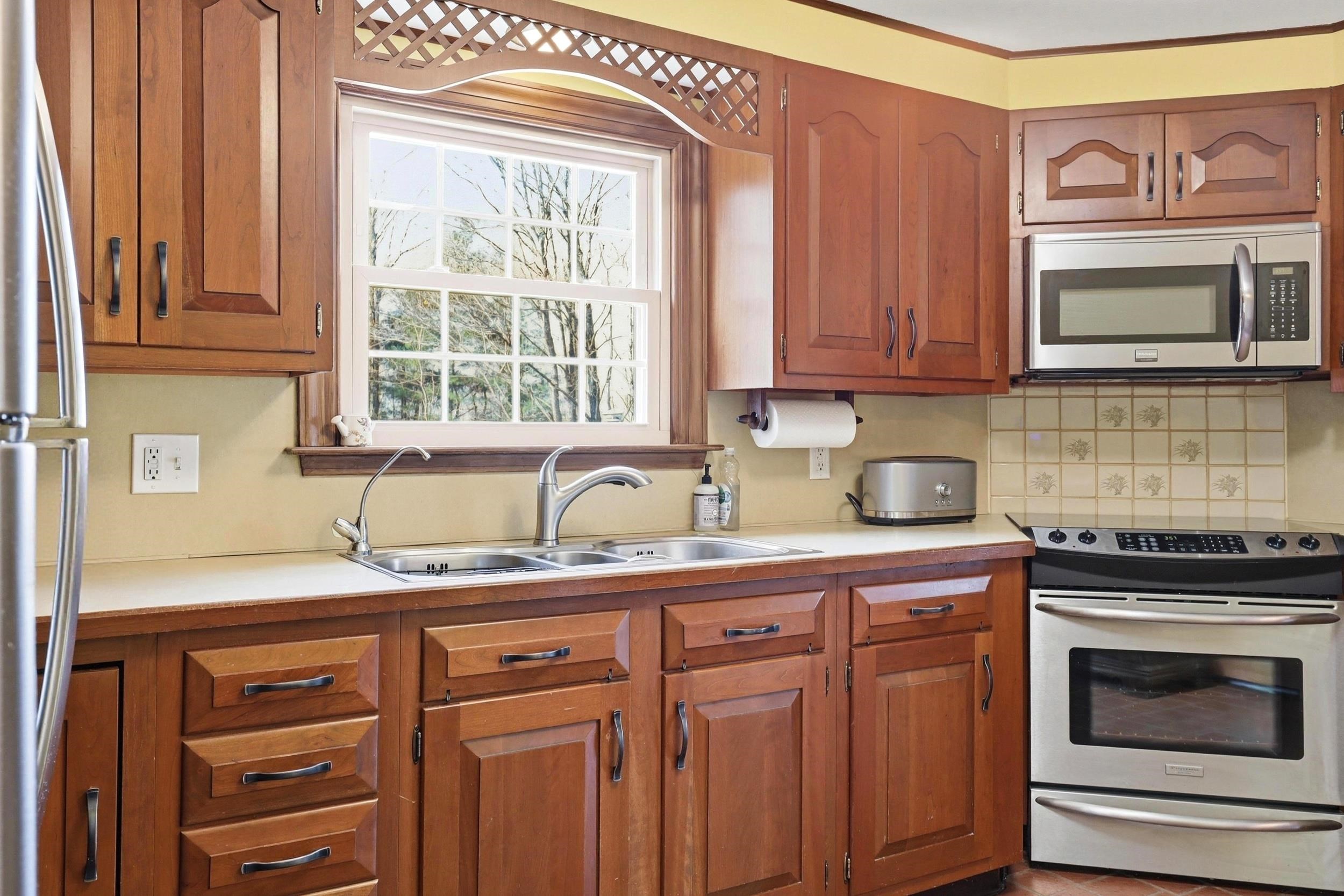 68 White Rock Hill Road Bow, NH 03304 - Photo 10 of 58