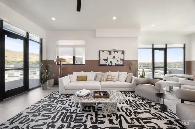 $419,900 | 4340 East Haystack Street, Unit 307, Boise, ID 83716