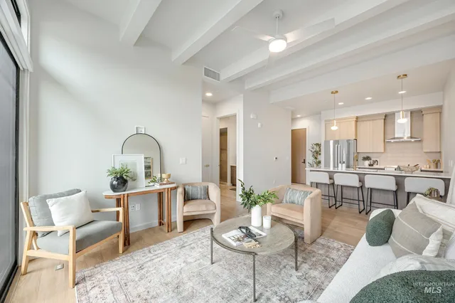 $419,900 | 4340 East Haystack Street, Unit 307, Boise, ID 83716