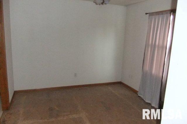 11345 Devils Creek Road Blue Grass, IA 52726 - Photo 5 of 9 Gallery Image 5