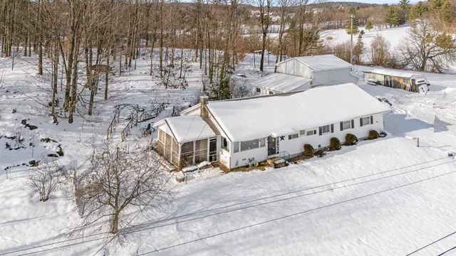 $325,000 | 167 Water Tower Rd Fork, Enosburg Falls, VT 05450