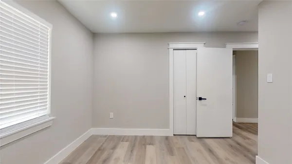 $2,000 | 6606 Granite Street, Houston, TX 77092