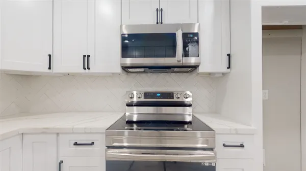 $2,000 | 6606 Granite Street, Houston, TX 77092