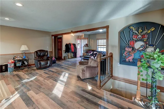 $579,900 | 4522 North Koger Road, Sibley, MO 64088