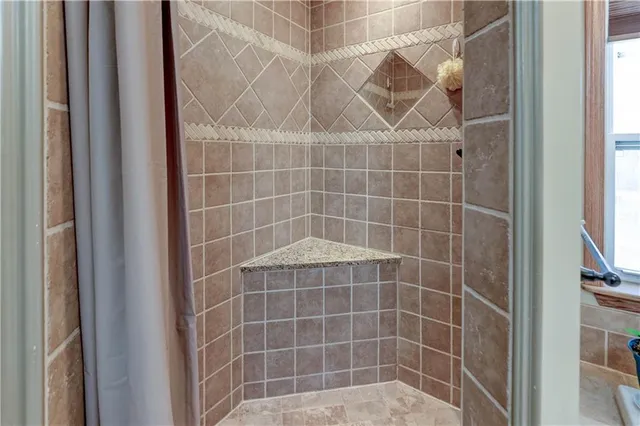 $579,900 | 4522 North Koger Road, Sibley, MO 64088